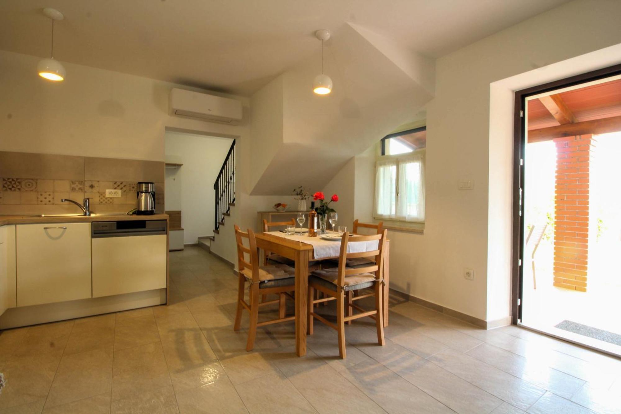 Holiday Home Zora Višnjan المظهر الخارجي الصورة