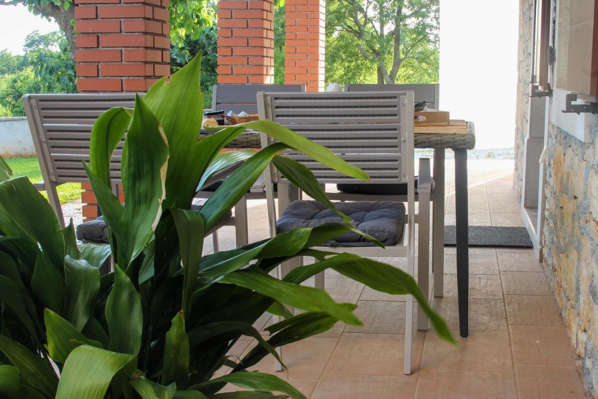 Holiday Home Zora Višnjan المظهر الخارجي الصورة