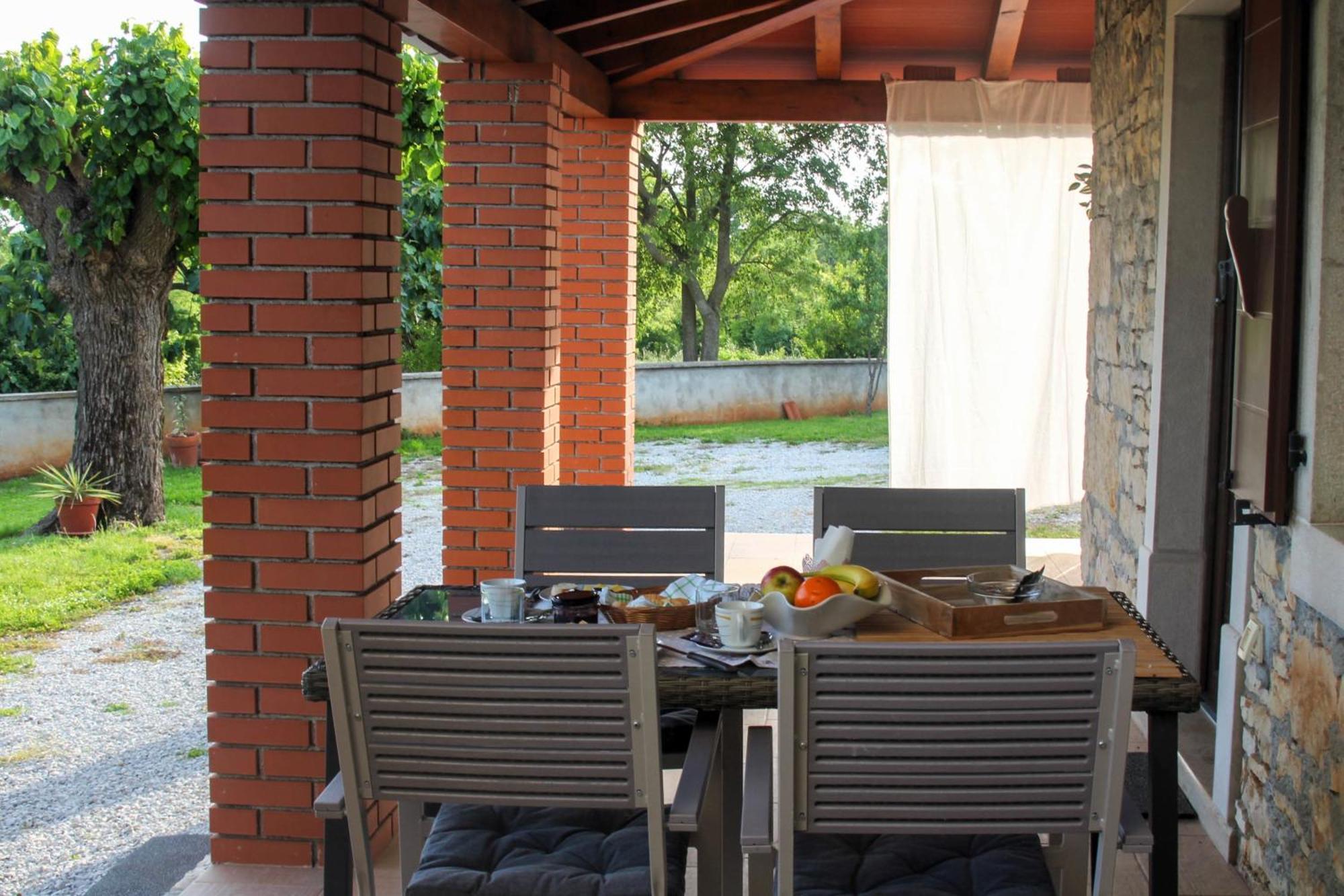 Holiday Home Zora Višnjan المظهر الخارجي الصورة