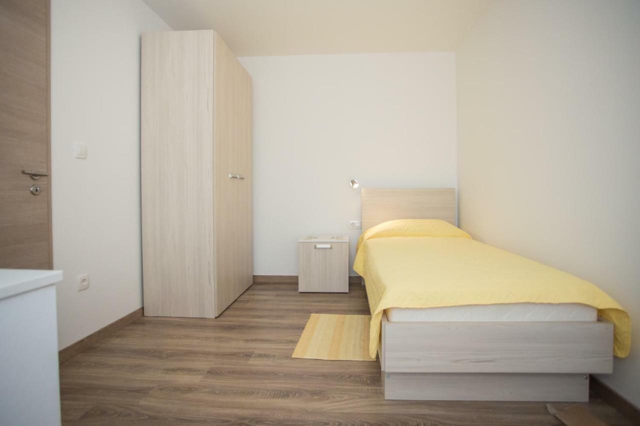 Holiday Home Zora Višnjan المظهر الخارجي الصورة