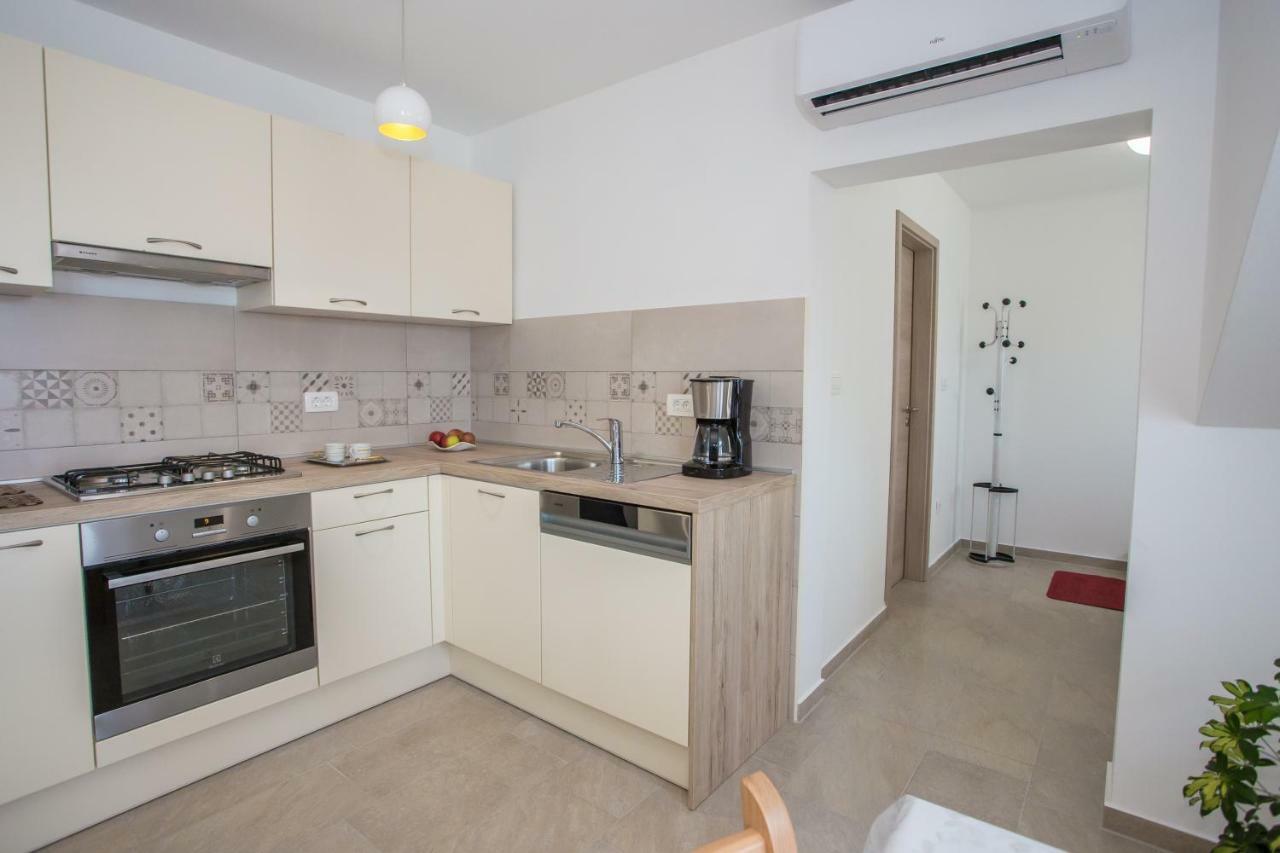 Holiday Home Zora Višnjan المظهر الخارجي الصورة